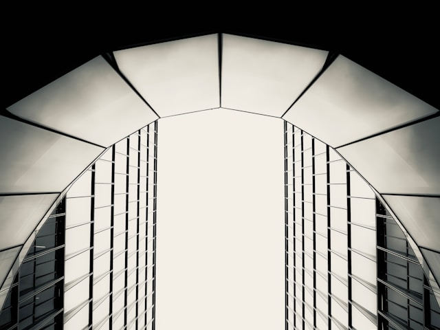 sebastian-schuster-hz9W66oJht4-unsplash manfaat BIM